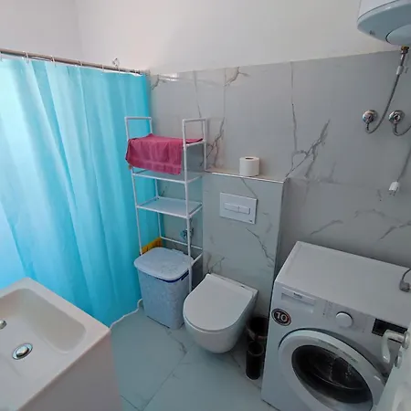 Gen's Apartmán Shëngjin